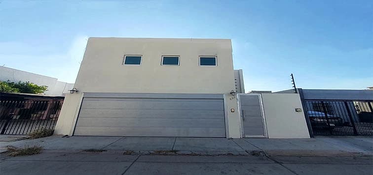 En Venta bonita y amplia Casa, Fraccionamiento Las Islas.
