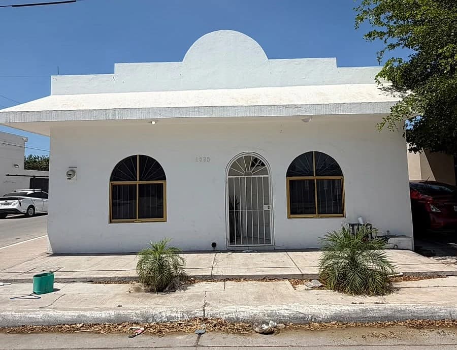 CASA EN RENTA COL JIQUILPAN