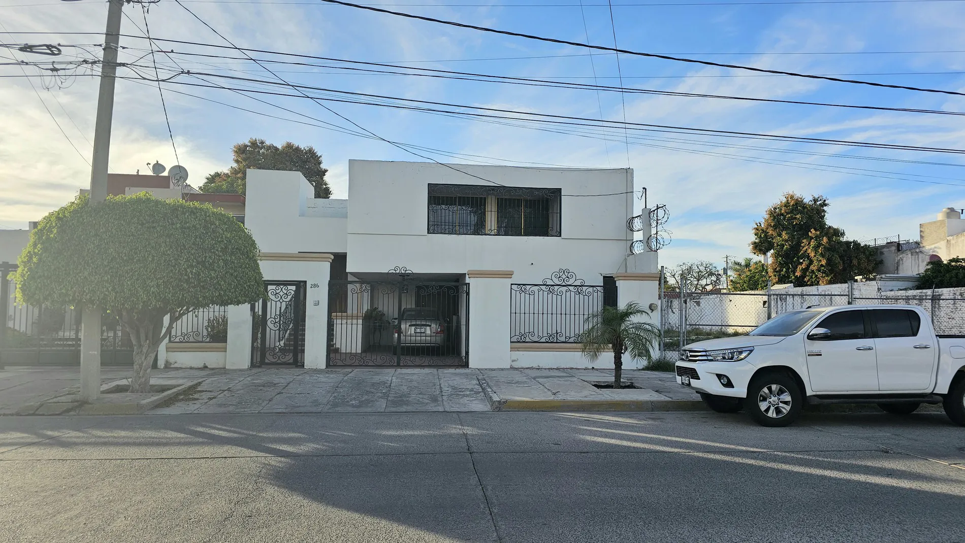 CASA RENTA Col. Scally (Grijalva) con recámara en planta baja