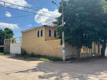 GCI_2998 | AMPLIA CASA USO COMERCIAL EN COL. TOLEDO CORRO | Angulo Bienes Raíces